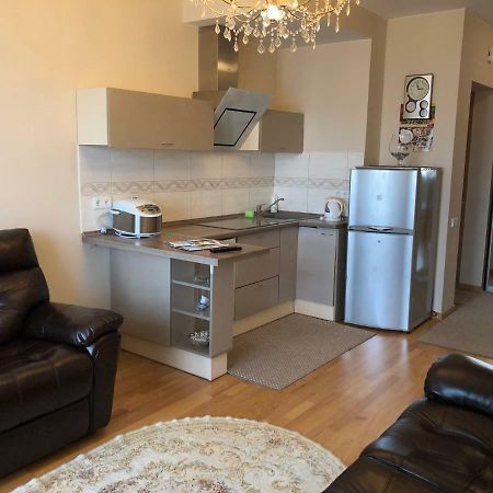 Apartment On Avenue Taikos 120 C Klaipeda Bagian luar foto